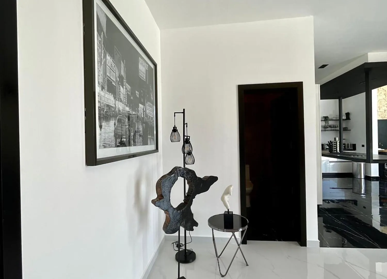 Casa Black And White Frente Al Mar 拉斯加勒拉斯