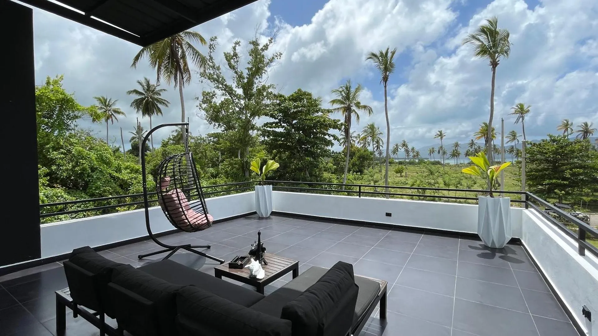 Casa Black And White Frente Al Mar 拉斯加勒拉斯 多米尼加共和国