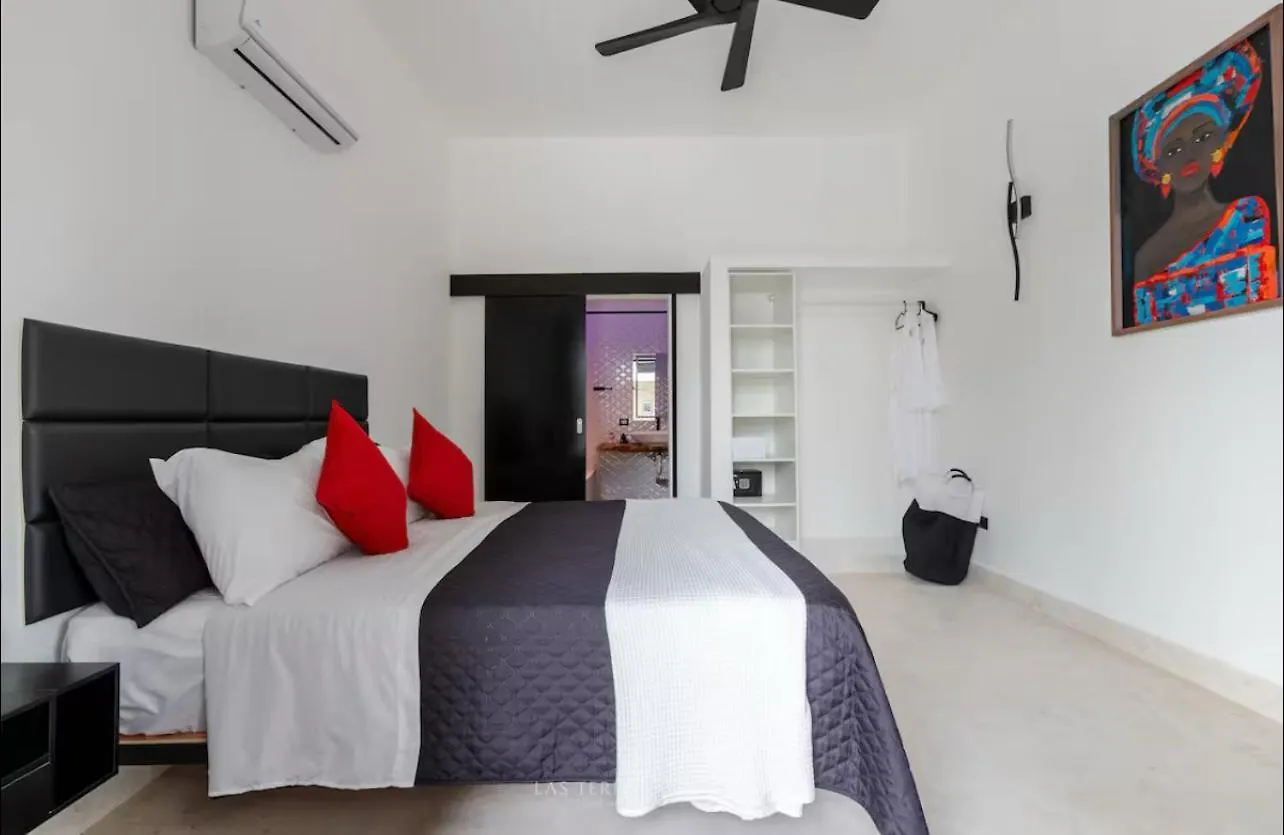 Casa Black And White Frente Al Mar 拉斯加勒拉斯 0*,